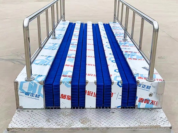 礦用機械式洗靴機